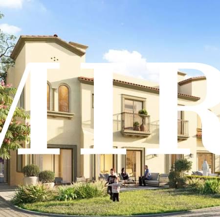 2 Bedroom Townhouse For Sale in Zayed City