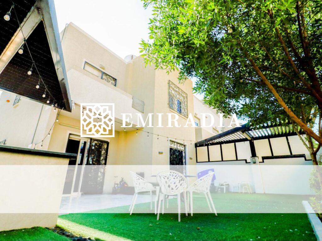4 Bedroom Townhouse For Sale in Al Reef